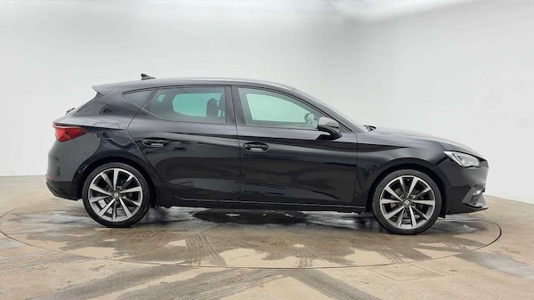 Used SEAT Leon 2022 for sale - 76327834: Photo 4
