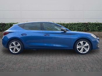 Used SEAT Leon 2024 for sale - 79522530: Photo