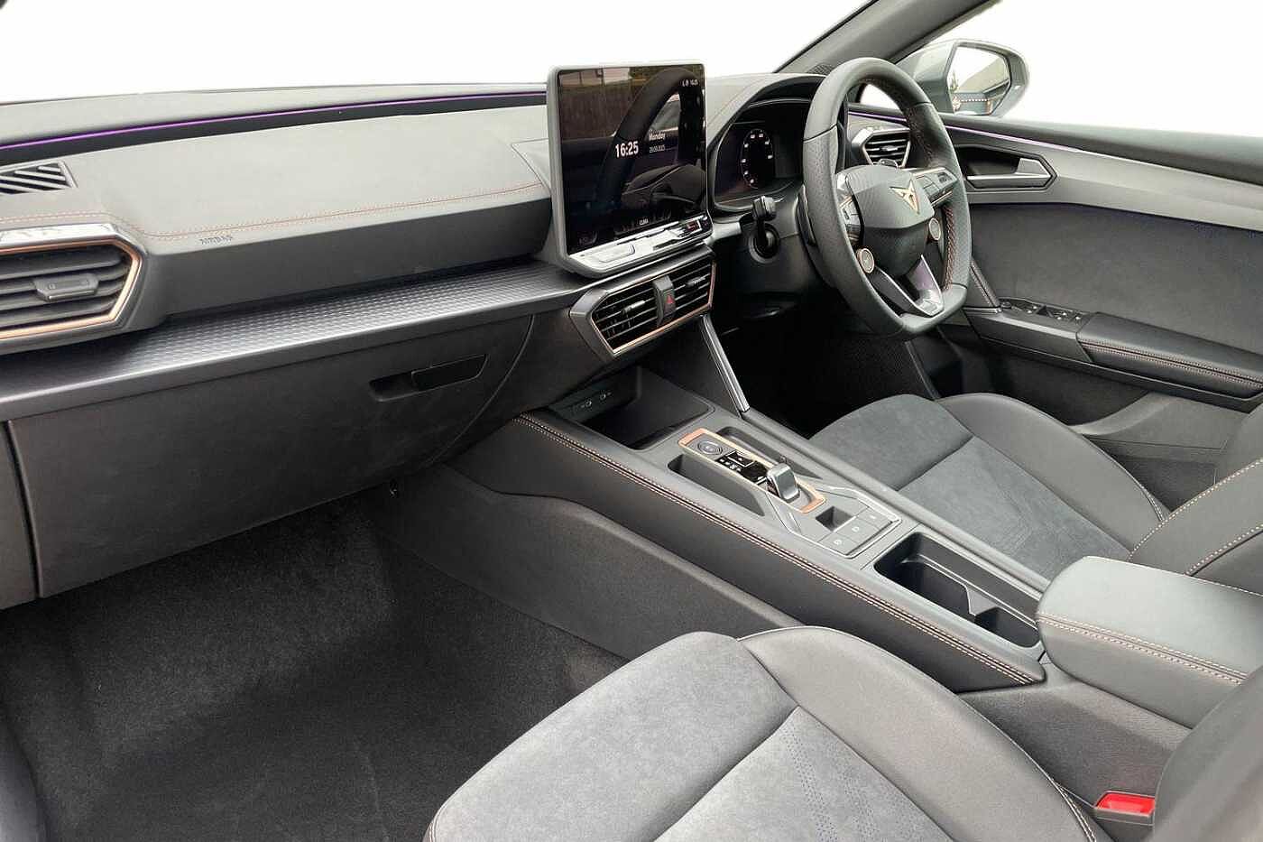 Used Cupra Leon 2025 for sale - 76168378: Photo 2