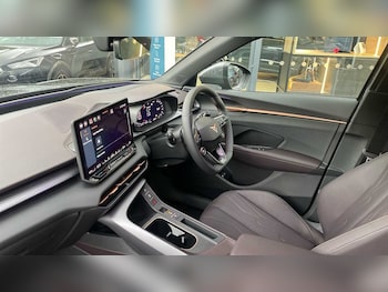 Used Cupra Terramar 2025 for sale - 76110781: Photo 2