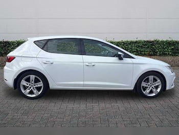 Used SEAT Leon 2019 for sale - 79699691: Photo