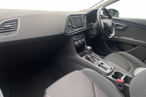 Used SEAT Leon 2018 for sale - 76216617: Photo 2