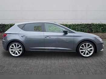 Used SEAT Leon 2018 for sale - 76216617: Photo