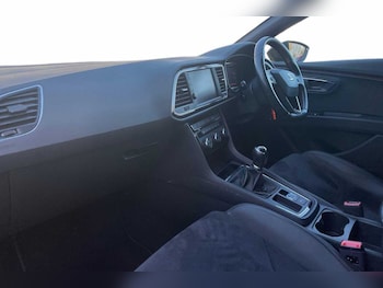 Used SEAT Leon 2020 for sale - 76662332: Photo