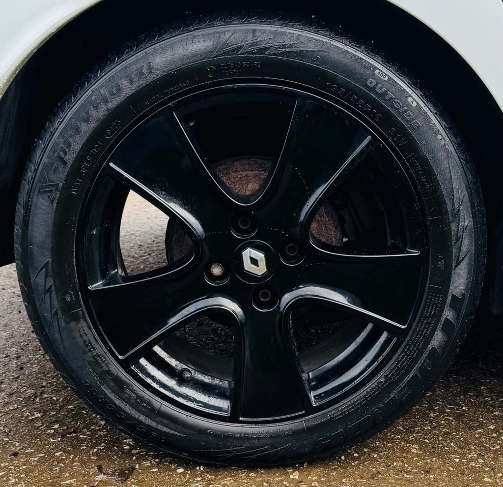 Used Renault Clio 2015 for sale - 77507770: Photo 21