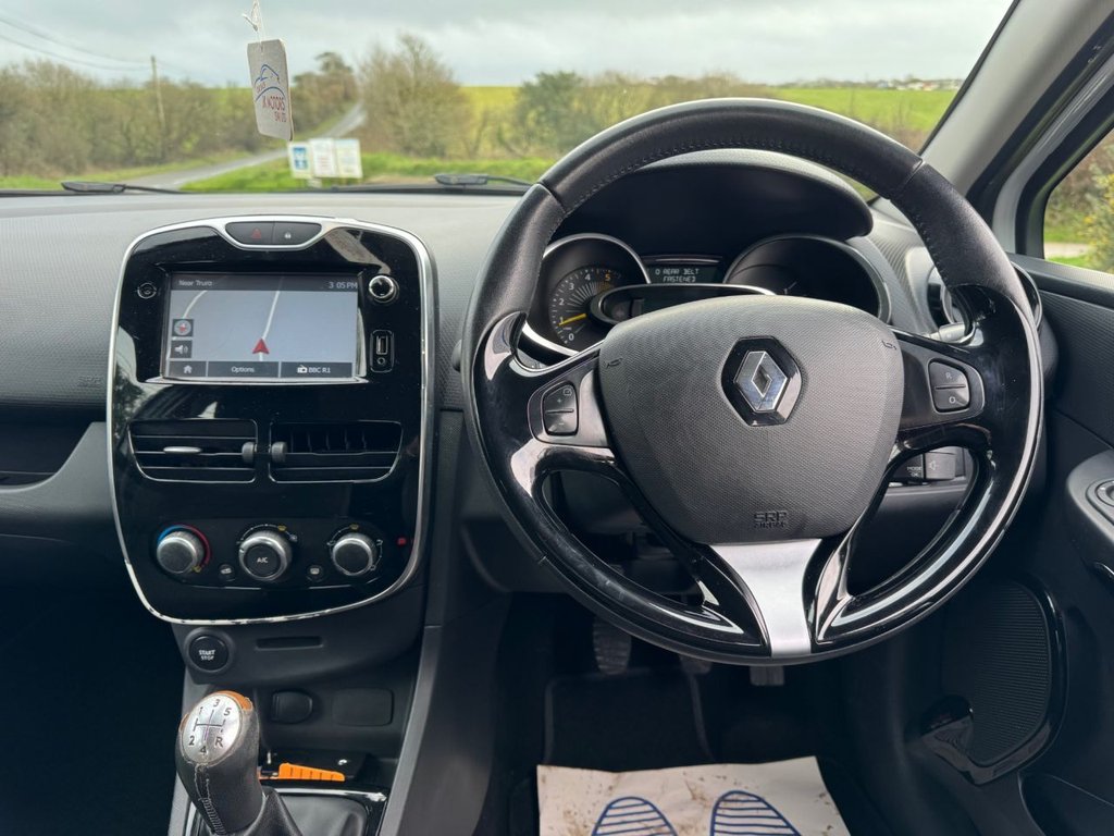 Used Renault Clio 2015 for sale - 77507770: Photo 37