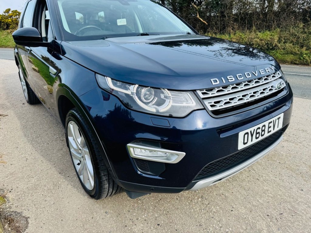 Used Land Rover Discovery Sport 2018 for sale - 77534825: Photo 10
