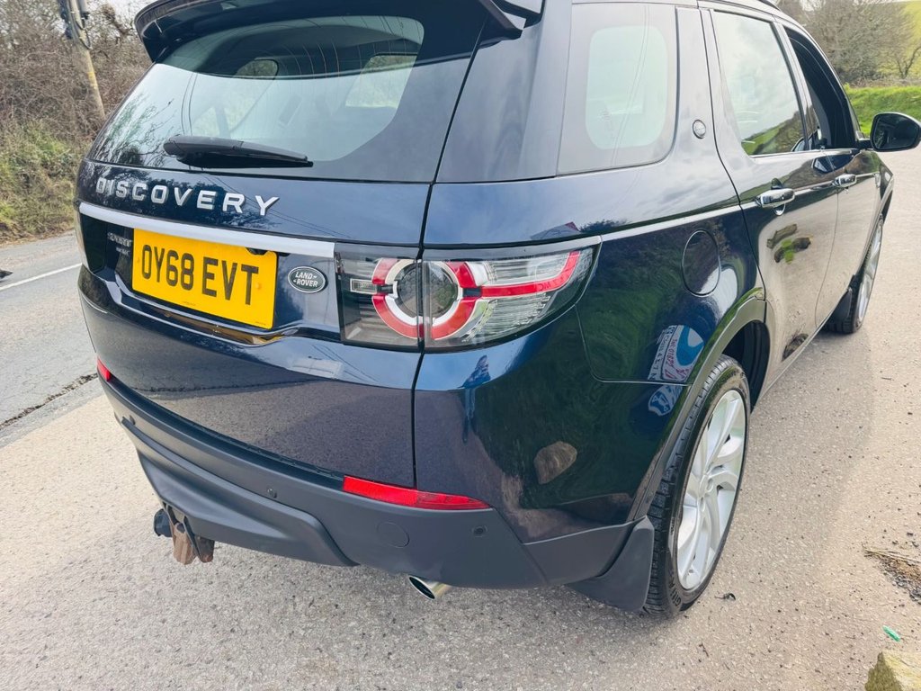 Used Land Rover Discovery Sport 2018 for sale - 77534825: Photo 13