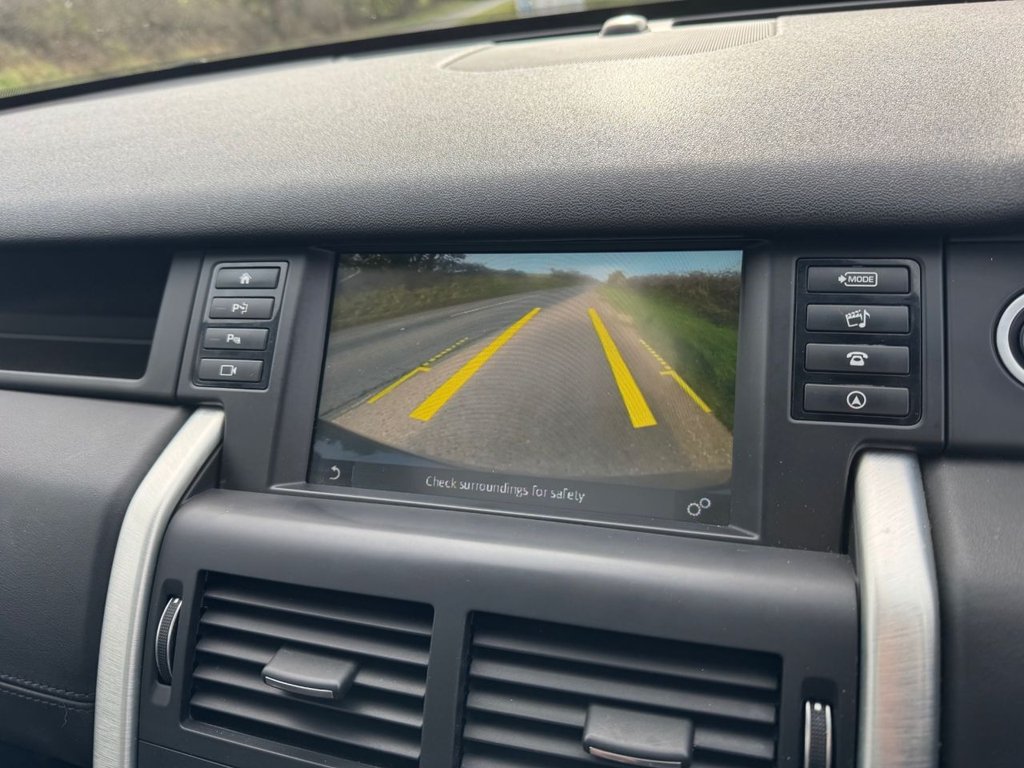 Used Land Rover Discovery Sport 2018 for sale - 77534825: Photo 36