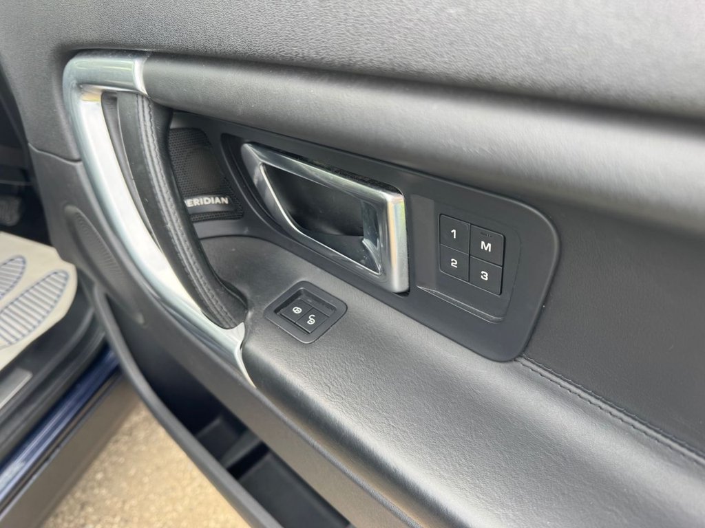 Used Land Rover Discovery Sport 2018 for sale - 77534825: Photo 40