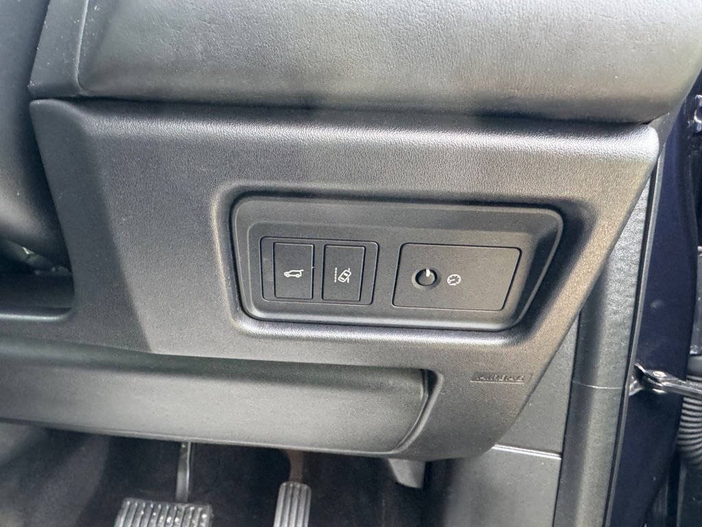 Used Land Rover Discovery Sport 2018 for sale - 77534825: Photo 43