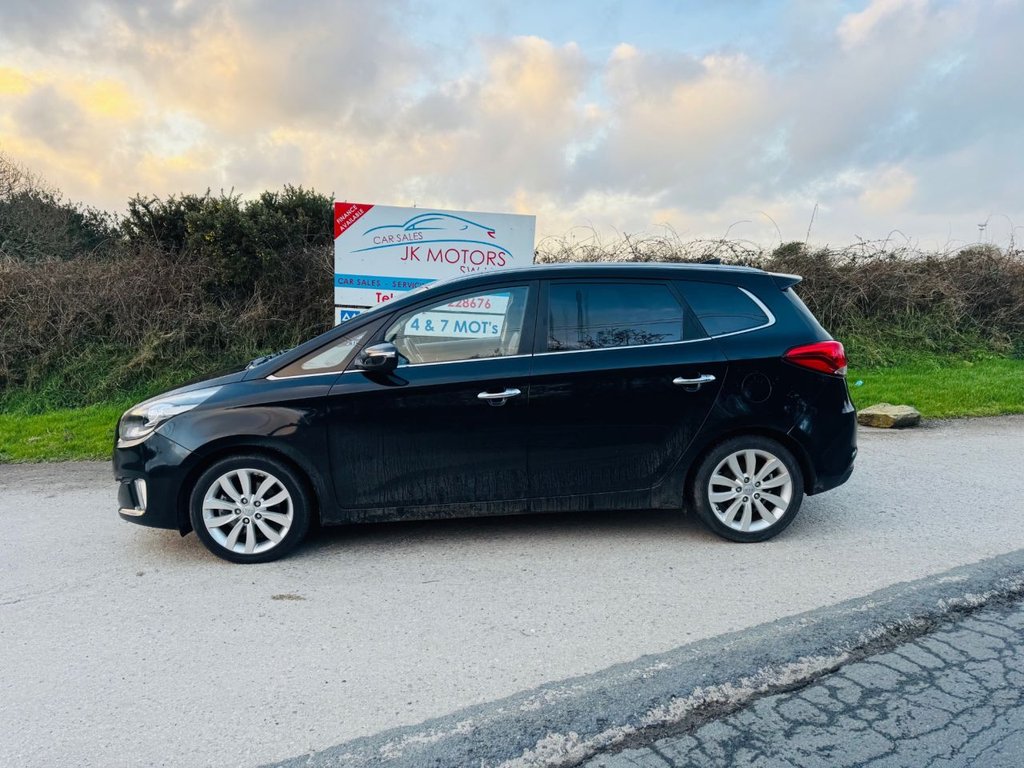 Used Kia Carens 2016 for sale - 77172045: Photo 2
