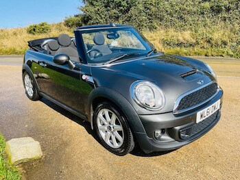 Used MINI Convertible 2011 for sale - 75923825: Photo