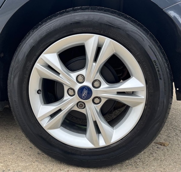 Used Ford Focus 2013 for sale - 76256565: Photo 19