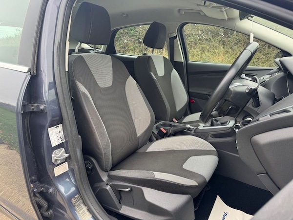 Used Ford Focus 2013 for sale - 76256565: Photo 21