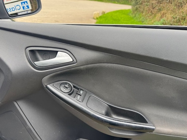 Used Ford Focus 2013 for sale - 76256565: Photo 35
