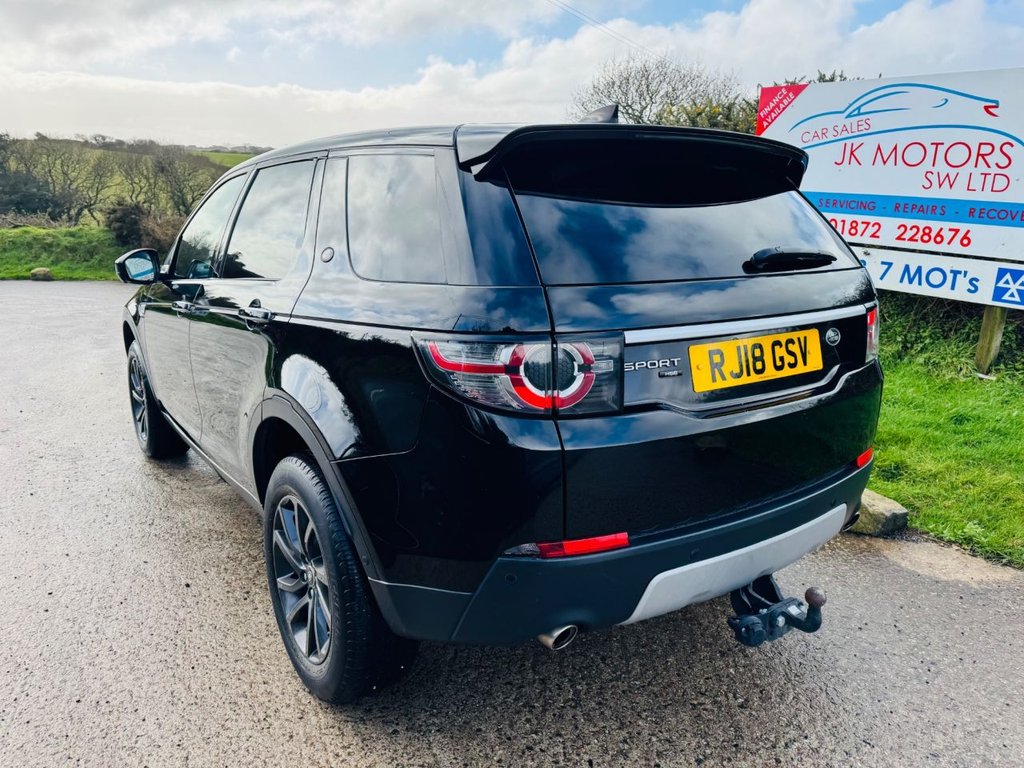 Used Land Rover Discovery Sport 2018 for sale - 77384610: Photo 7