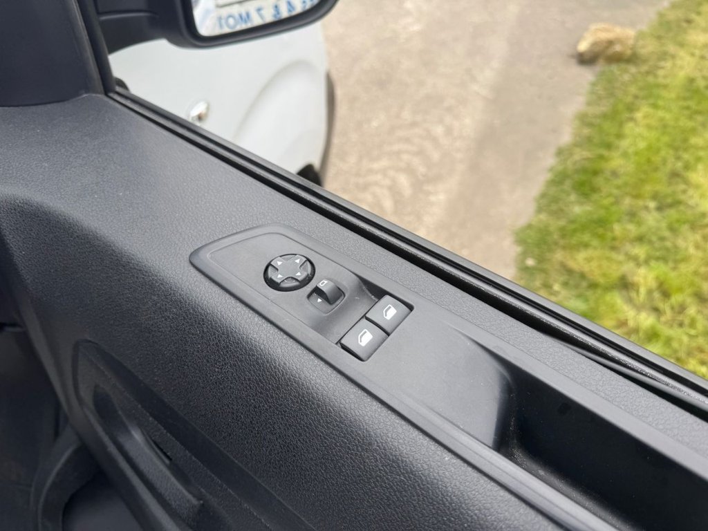 Used Citroen Dispatch 2023 for sale - 78096745: Photo 21