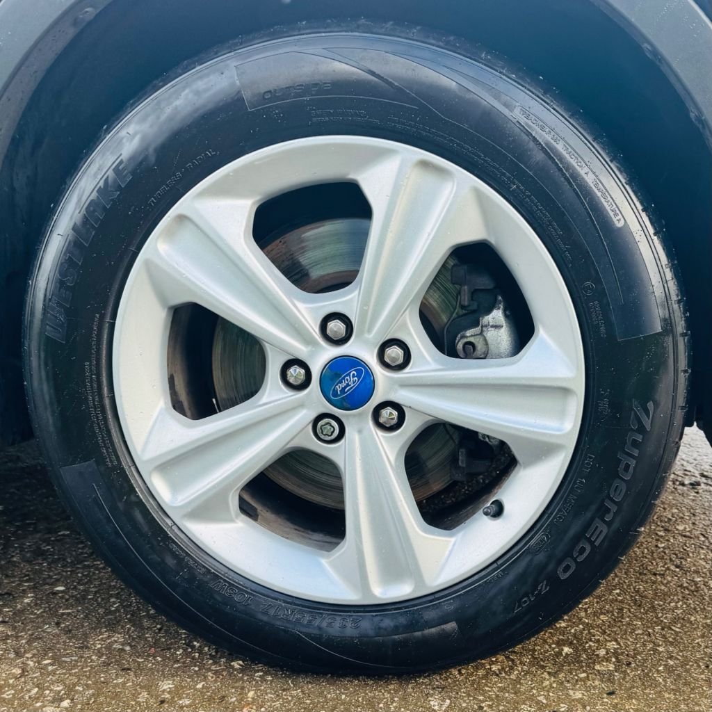 Used Ford Kuga 2015 for sale - 77342048: Photo 19