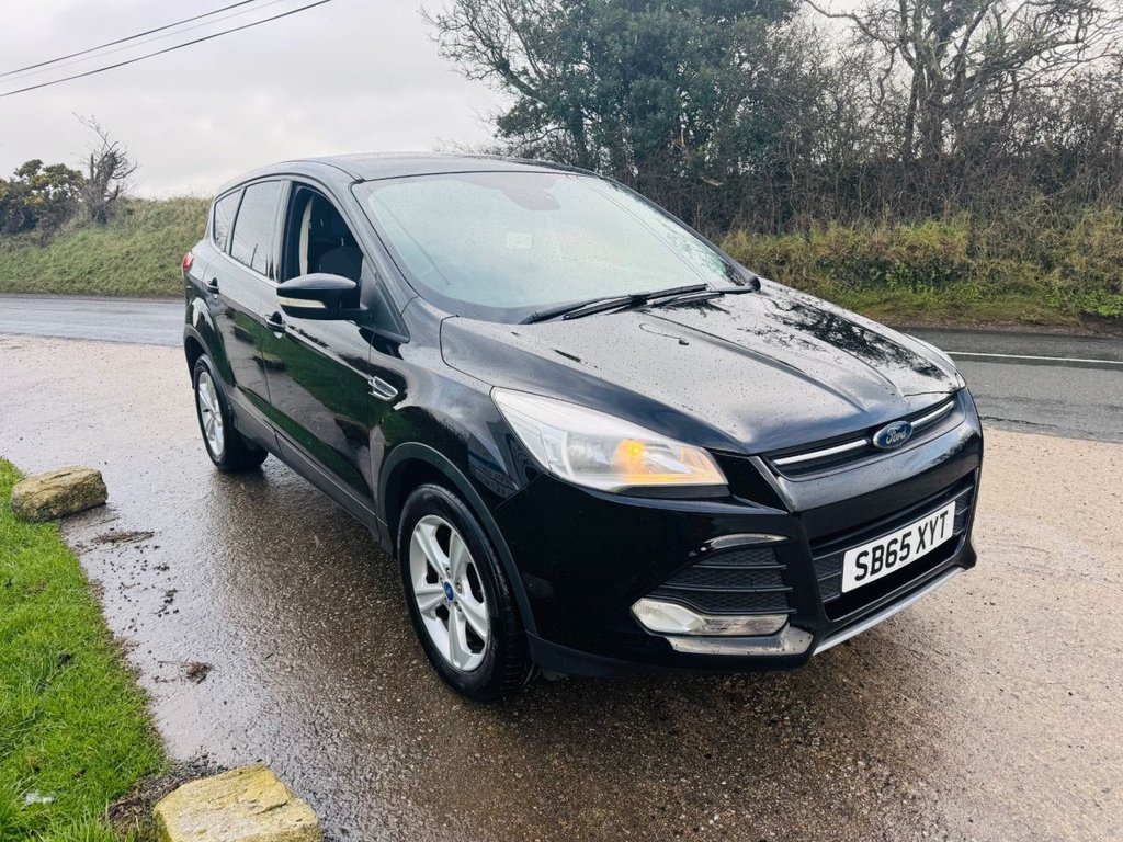 Used Ford Kuga 2015 for sale - 77342048: Photo 2