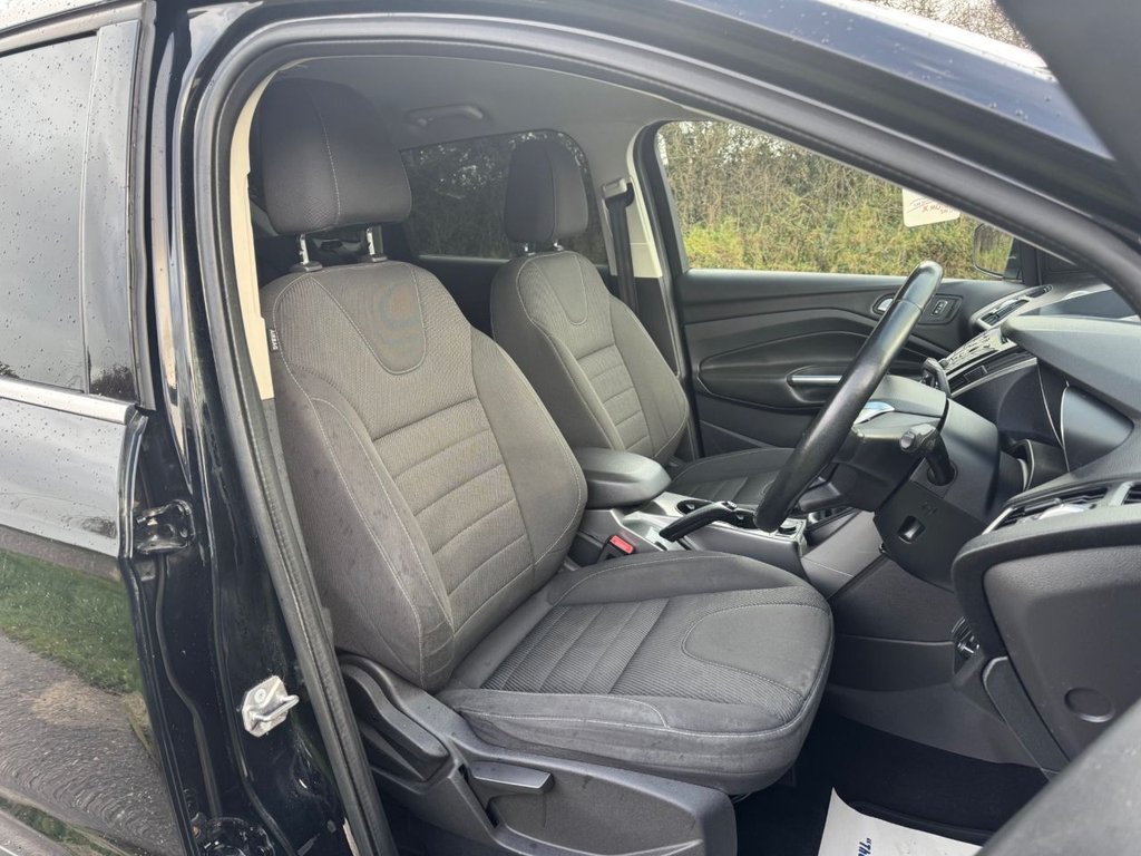 Used Ford Kuga 2015 for sale - 77342048: Photo 21