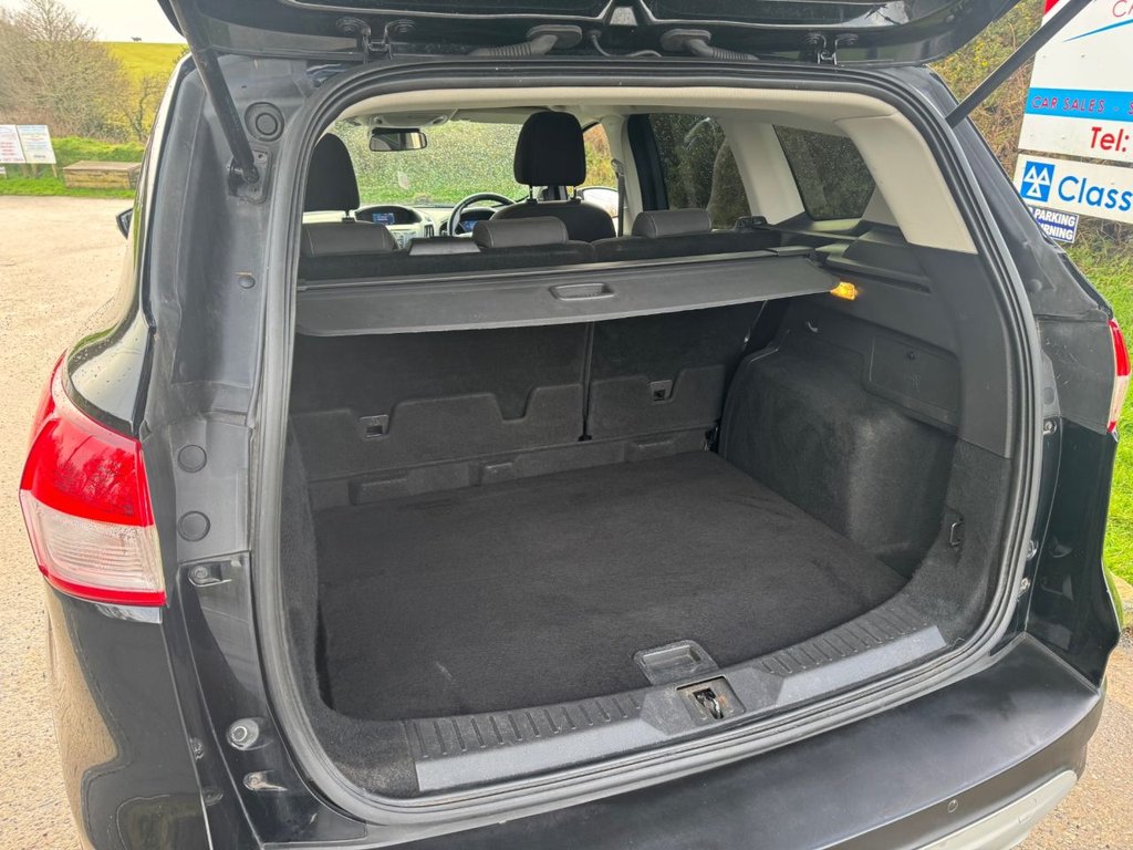 Used Ford Kuga 2015 for sale - 77342048: Photo 29