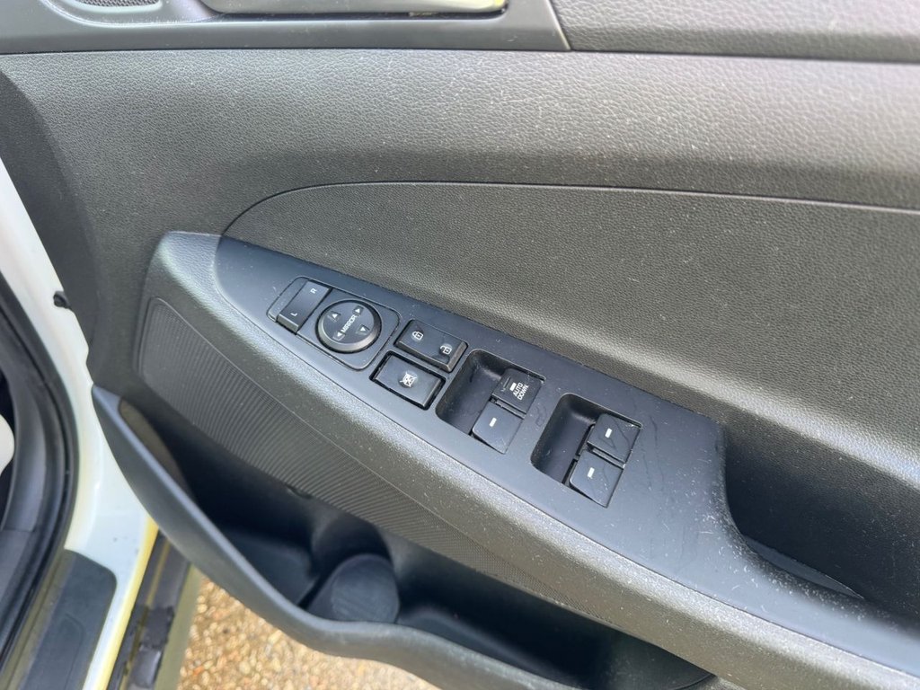 Used Hyundai TUCSON 2018 for sale - 77452084: Photo 28