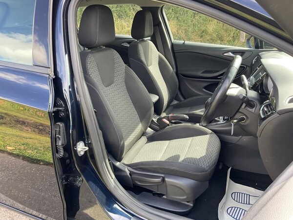 Used Vauxhall Astra 2017 for sale - 75692962: Photo 21