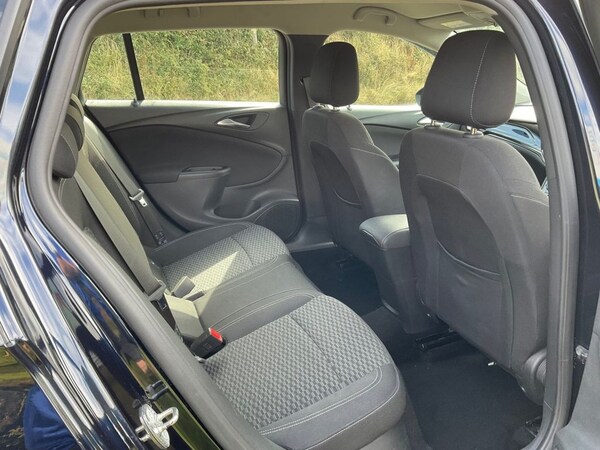 Used Vauxhall Astra 2017 for sale - 75692962: Photo 26