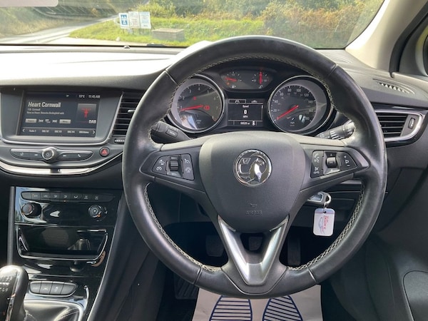 Used Vauxhall Astra 2017 for sale - 75692962: Photo 34