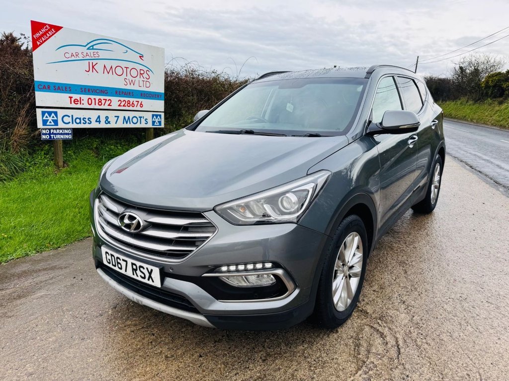Used Hyundai Santa Fe 2018 for sale - 76950684: Photo 1