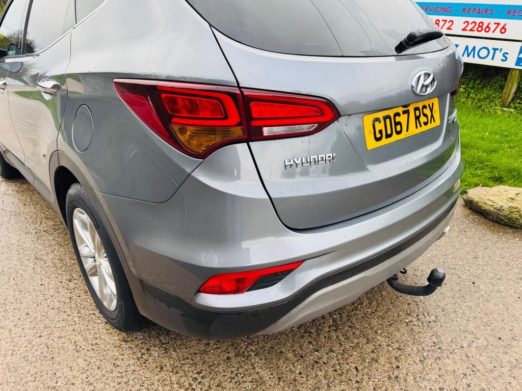 Used Hyundai Santa Fe 2018 for sale - 76950684: Photo 13