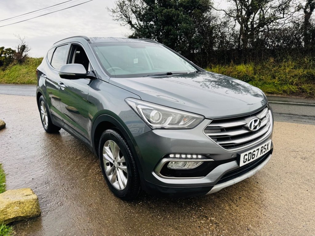 Used Hyundai Santa Fe 2018 for sale - 76950684: Photo 2