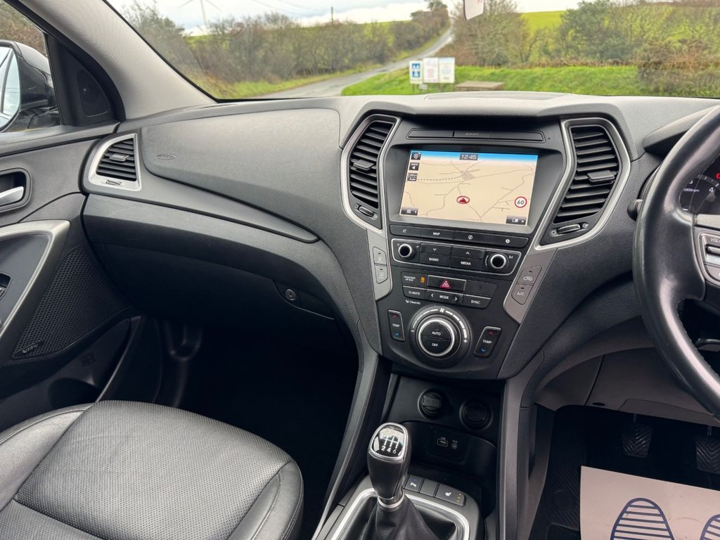 Used Hyundai Santa Fe 2018 for sale - 76950684: Photo 36