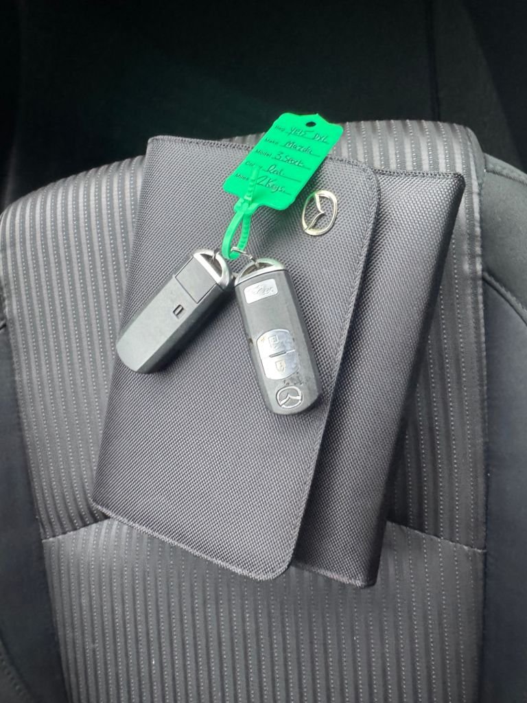 Used Mazda Mazda3 2015 for sale - 77038438: Photo 35