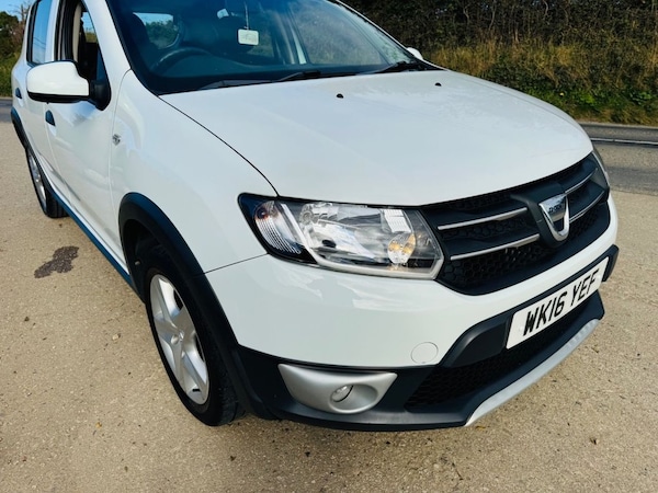 Used Dacia Sandero Stepway 2016 for sale - 76266957: Photo 10