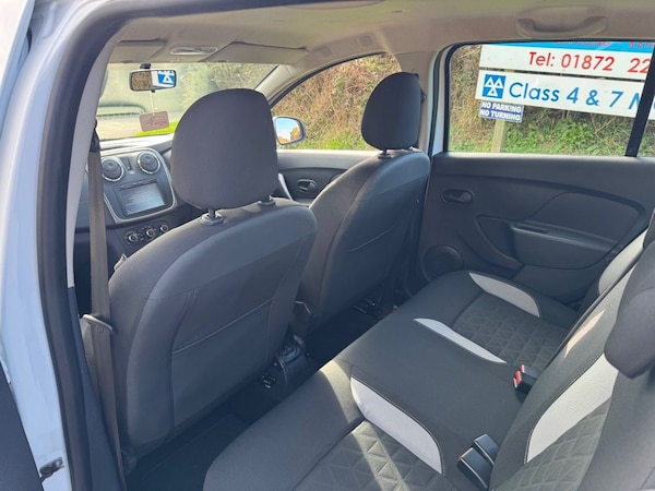 Used Dacia Sandero Stepway 2016 for sale - 76266957: Photo 20