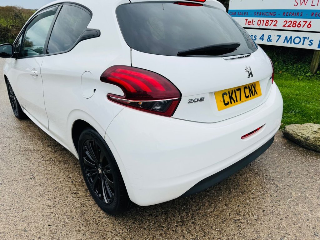 Used Peugeot 208 2017 for sale - 76559325: Photo 13