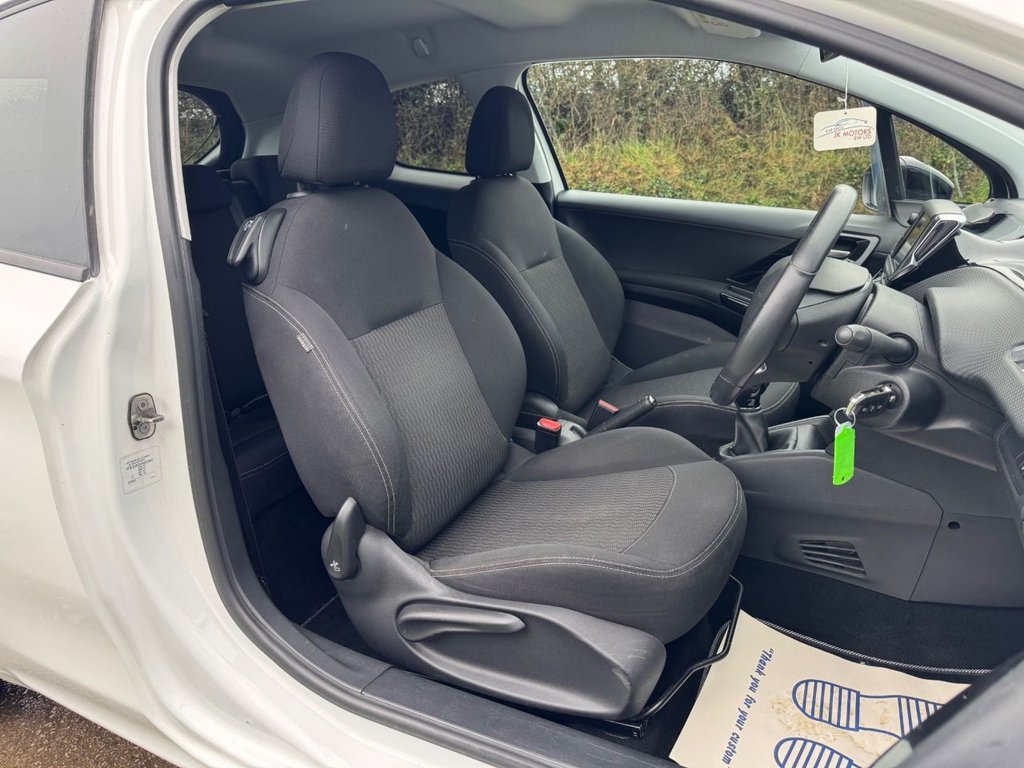 Used Peugeot 208 2017 for sale - 76559325: Photo 21