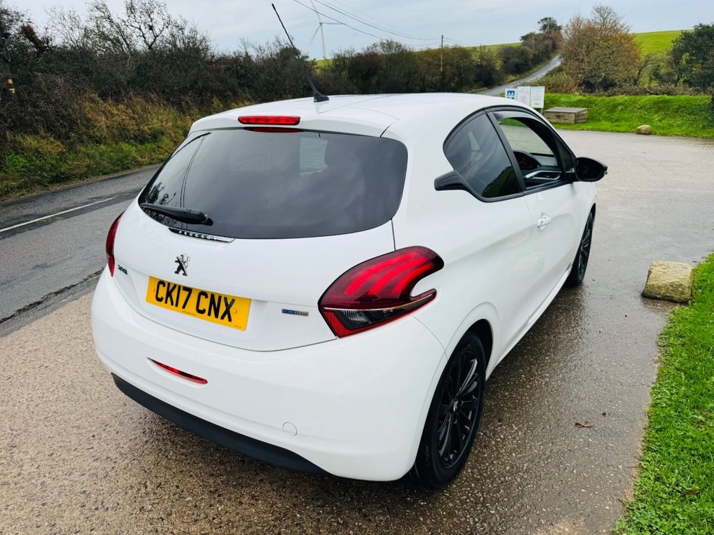 Used Peugeot 208 2017 for sale - 76559325: Photo 9