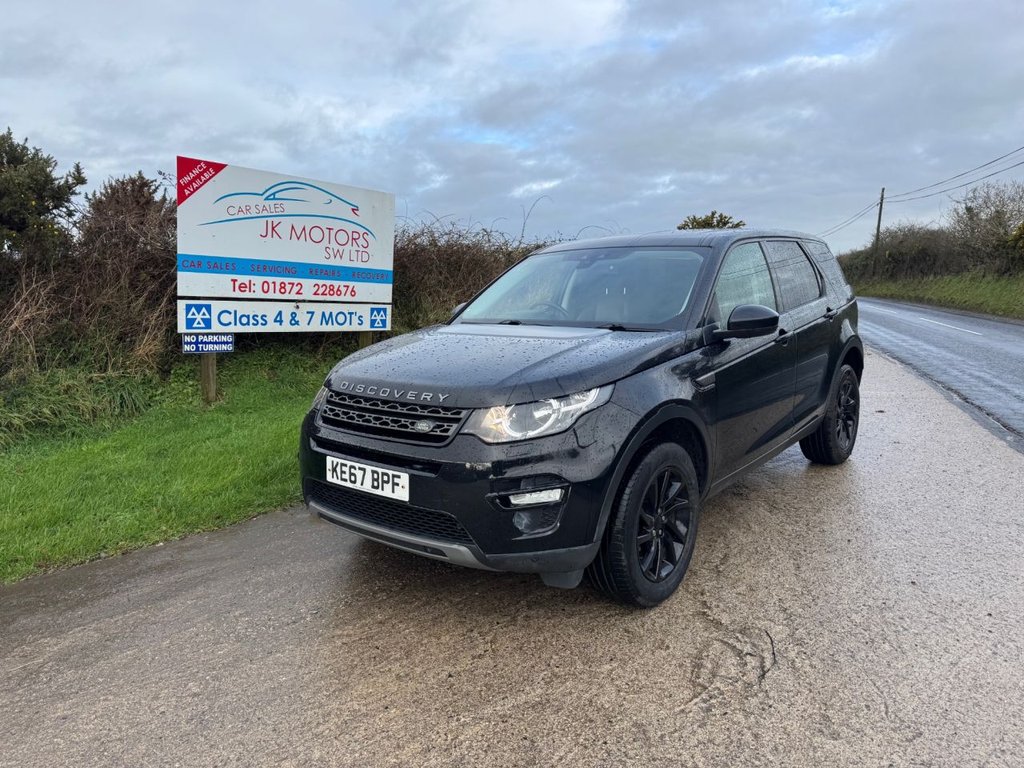 Used Land Rover Discovery Sport 2017 for sale - 77288258: Photo 1