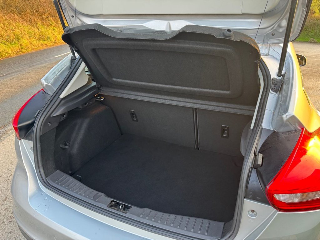 Used Ford Focus 2017 for sale - 76740433: Photo 30