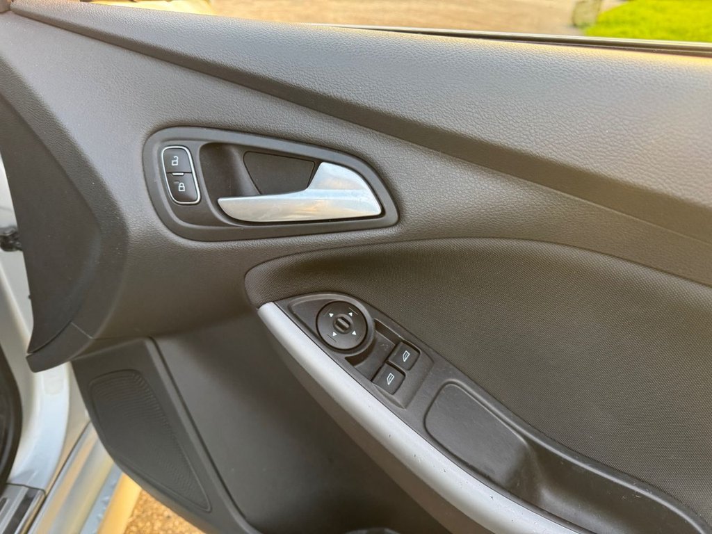 Used Ford Focus 2017 for sale - 76740433: Photo 35