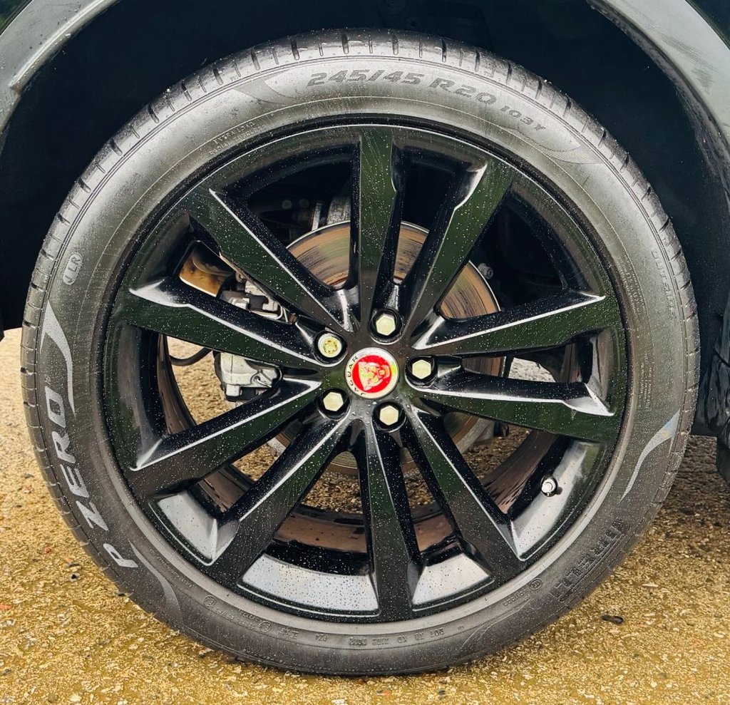 Used Jaguar E-Pace 2018 for sale - 76570034: Photo 16