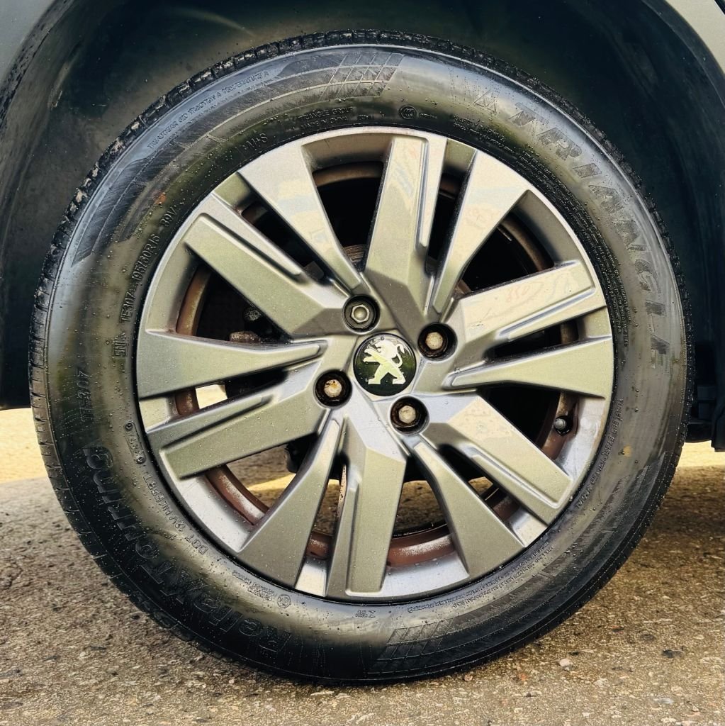 Used Peugeot 2008 2016 for sale - 77133482: Photo 19