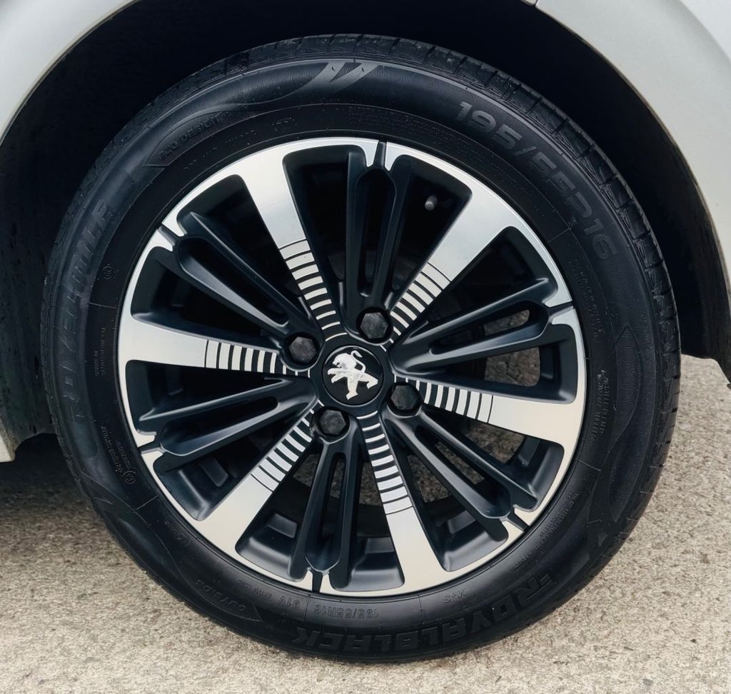 Used Peugeot 208 2018 for sale - 78200477: Photo 19