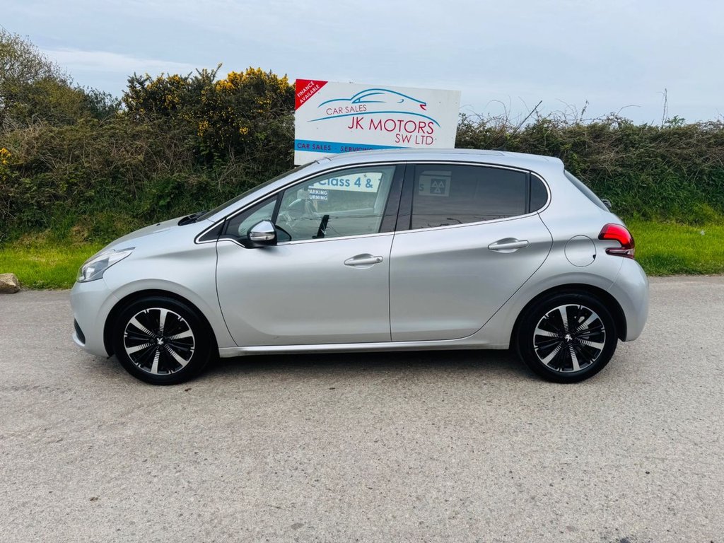 Used Peugeot 208 2018 for sale - 78200477: Photo 6