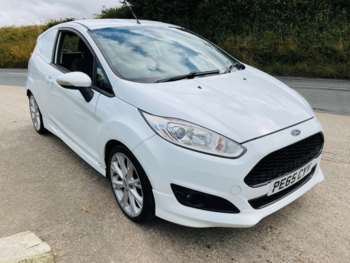 Used Ford Fiesta Van 2015 for sale - 75287109: Photo