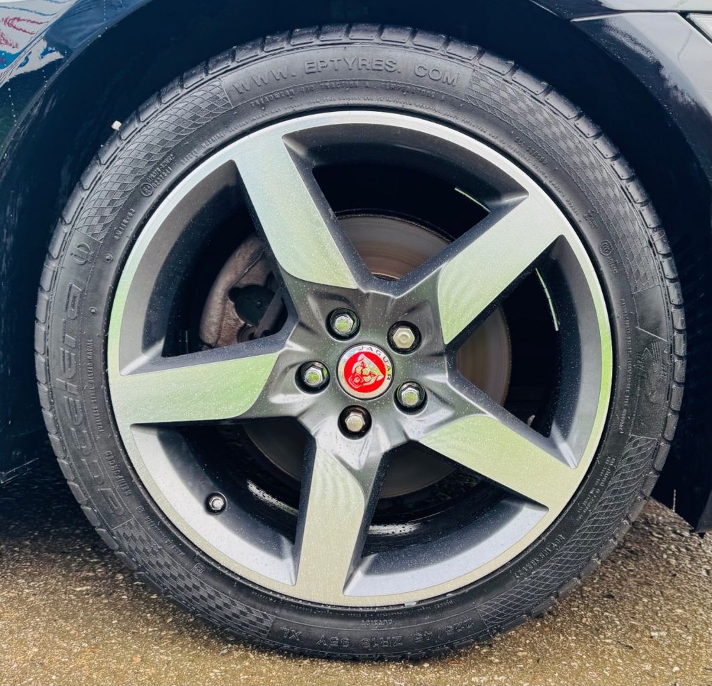 Used Jaguar XE 2018 for sale - 76950644: Photo 16