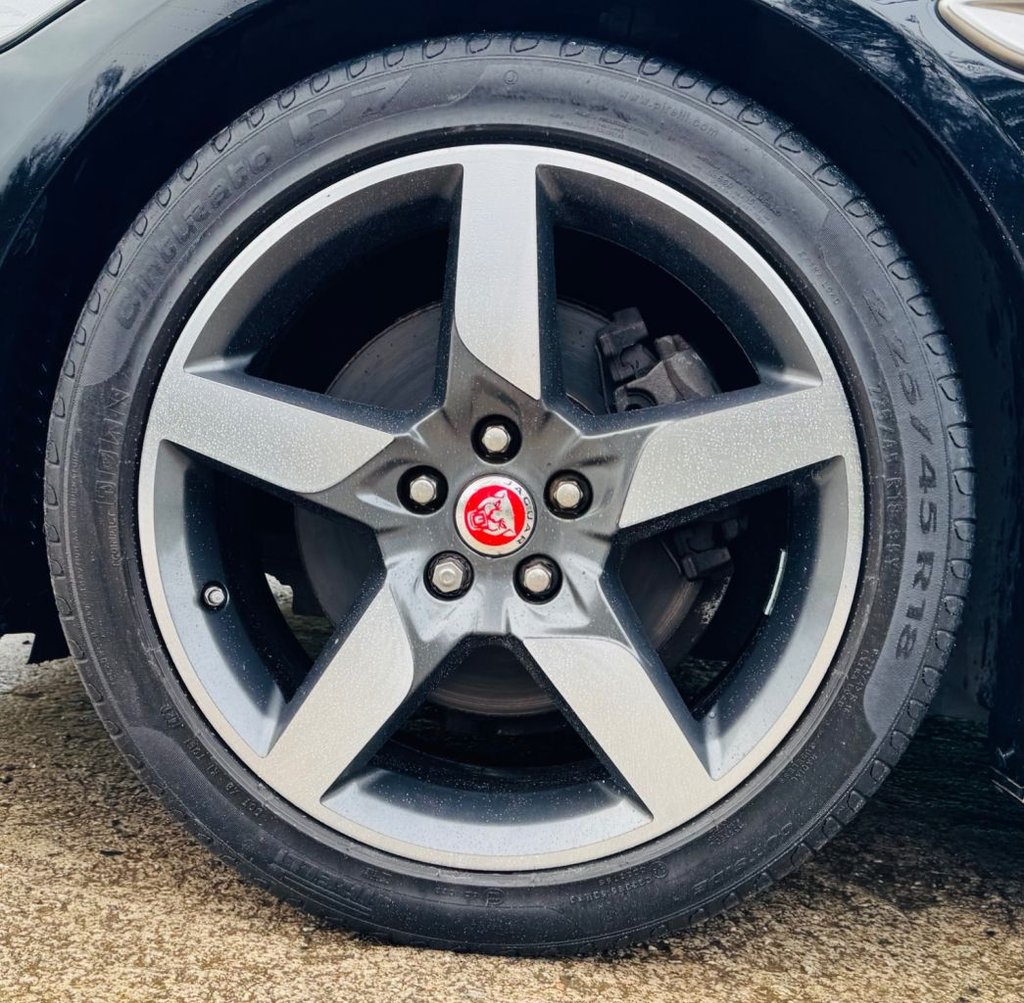 Used Jaguar XE 2018 for sale - 76950644: Photo 17